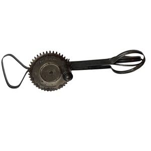 Vintage Hand Crank Egg Beater Metal Primitive Kitchen Tool Patent Oct 9 1923 USA